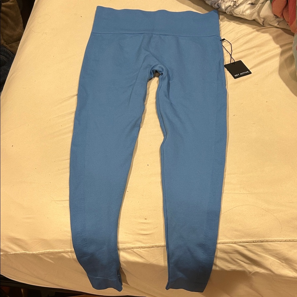 SET Active Blue Leggings
